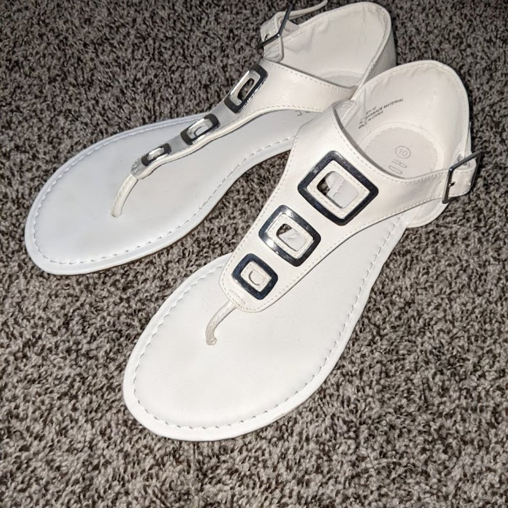 White Sandals (Women's Shoes)